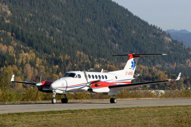 Beechcraft Super King Air 350 (C-GRUU)