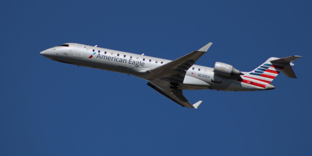 Canadair Regional Jet CRJ-700 (N535AE) - Shortly after departure is this 2013 American Eagle Canadair Regional Jet CRJ-700 in the Winter of 2020.