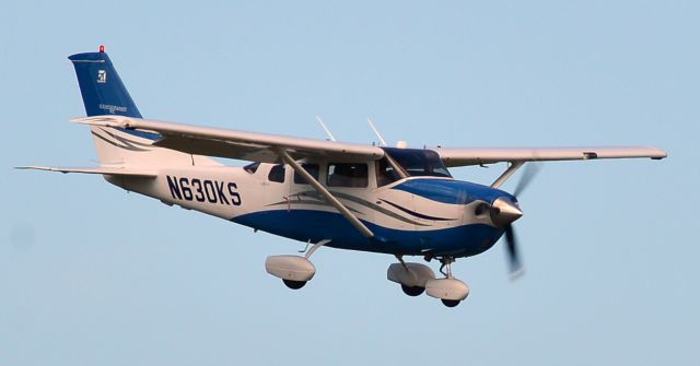 Cessna 206 Stationair (N630KS) - Landing Rwy 23