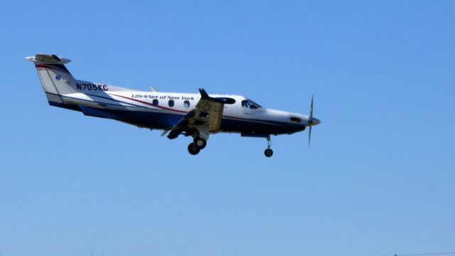 Pilatus PC-12 (N705KC) - On final is this 2005 Pilatus PC12/147E in the Autumn of 2019.