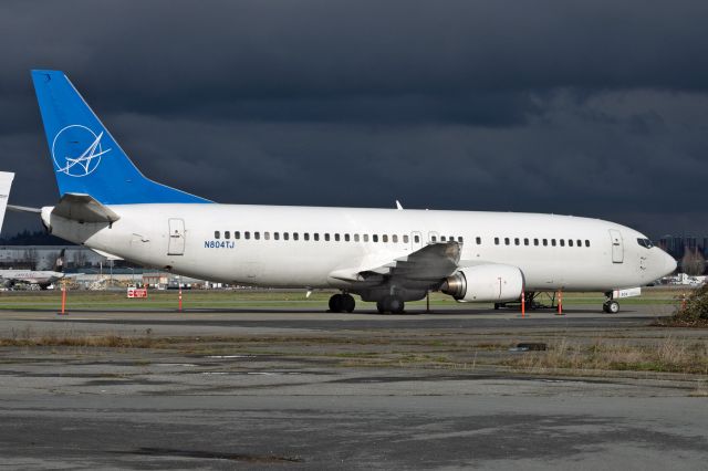 BOEING 737-400 (N804TJ)