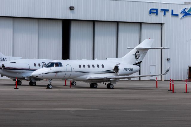 Hawker 800 (N97SE)