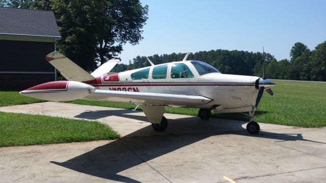 Beechcraft 35 Bonanza (N122SN)