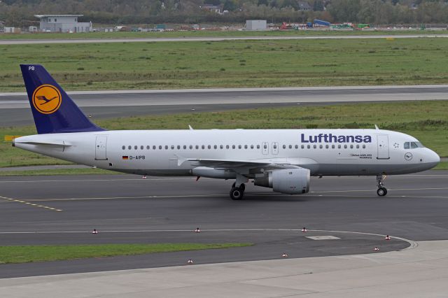 Airbus A320 (D-AIPB)