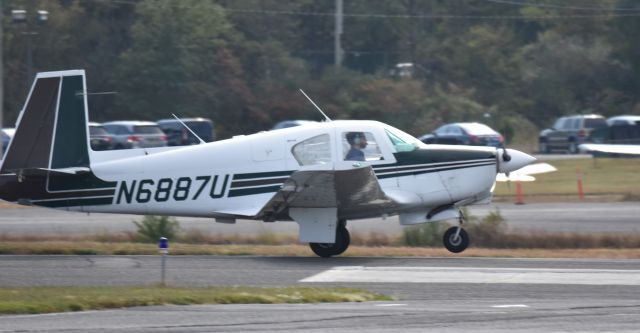 N6887U — - Ace Pilot training takes off from Monmouth County, NJ back to Lehigh Valley, KABE October, 2020.