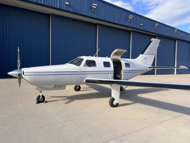 Piper Malibu Mirage (N536SB)