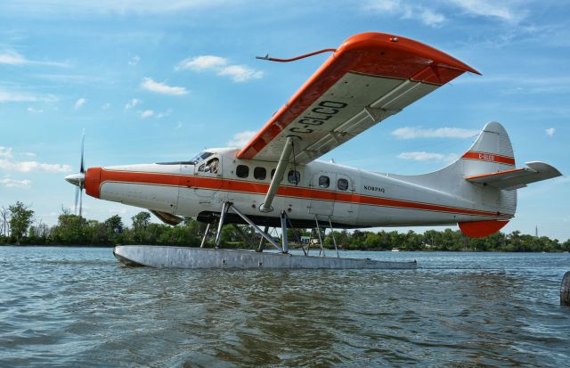 De Havilland Canada DHC-3 Otter (C-GLCO)