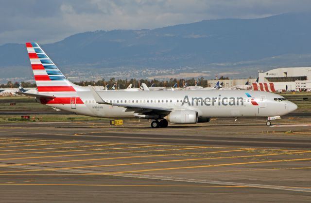 Boeing 737-800 (N956NN) - American Airlines / Boeing 737-823 / MSN 31200 / N956NN / MMMX 09/2022