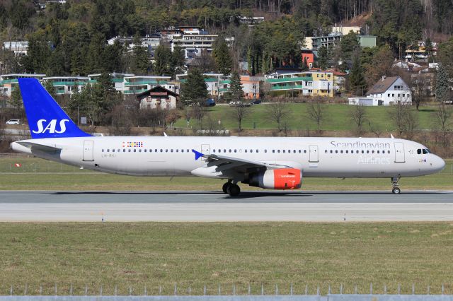 Airbus A321 (LN-RKI)