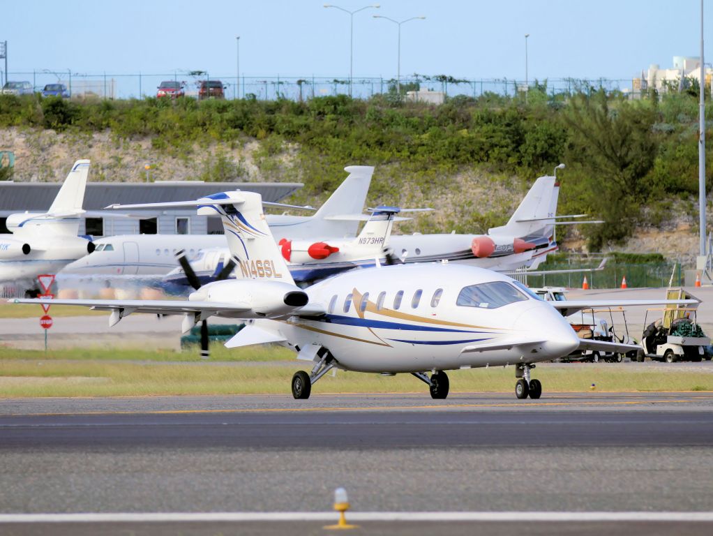 Piaggio P.180 Avanti (N146SL)