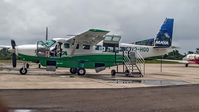 Cessna Caravan (V3-HGO) - Maya Air in BZE 