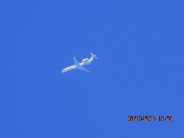 Embraer ERJ-145 (N939AE) - American eagle flight 2851 from ORD to Mosinee over Southeastern Kansas at 34,000 feet.