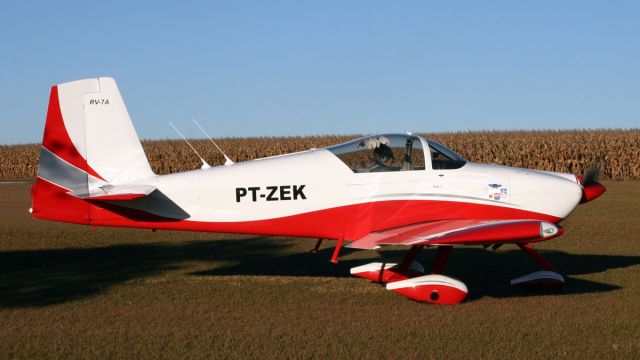 Vans RV-7 (PT-ZEK)