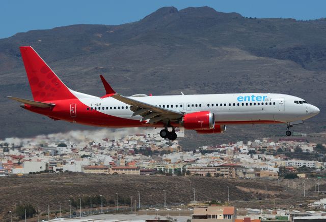 Boeing 737 MAX 8 (SP-EXI)