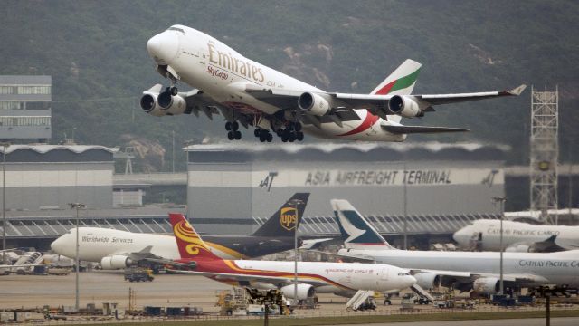 Boeing 747-400 (OO-THD)