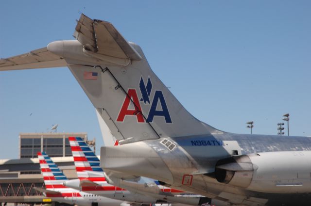 McDonnell Douglas MD-80 (N984TW)