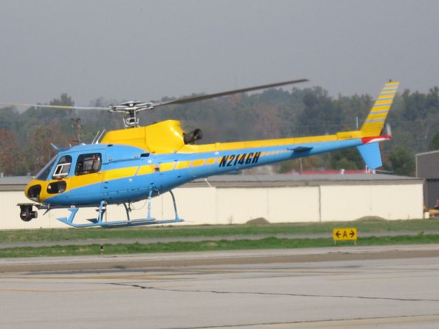 N214GH — - LIFTING OFF FROM FULLERTON