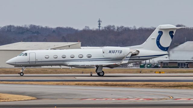 Gulfstream Aerospace Gulfstream V (N107TD) - December 26, 2018, Nashville, Tenn -- This is the Indianapolis Colts corporate plane, and it's carrying a special passenger, Tyler Trent, to see Purdue compete in the Music City Bowl, in Nashville, Tennessee. Tyler Trent was in the terminal stages of osteosarcoma at the time of this photo. He passed away on Tuesday, February 2, 2019, and was only 20-years-old. You never know who's on the other side of that metal tube. Details: http://www.espn.com/college-football/story/_/id/25664370/tyler-trent-former-purdue-boilermakers-student-dies-bone-cancer-age-20 Uploaded in low-resolution. Full resolution is available at cowman615 at Gmail dot com. cowman615@gmail.com