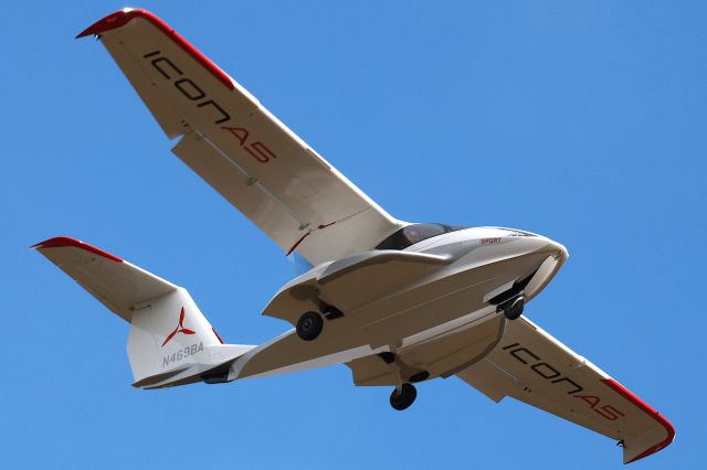 ICON A5 (N469BA) - 2019 ICON A5 arriving at LZU after waiting 40 minutes for it. Photo taken on 3/9/2021.