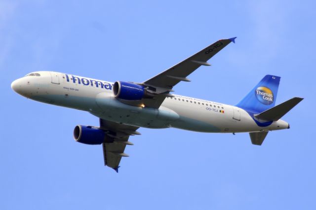 Airbus A330-300 (OO-TCJ)