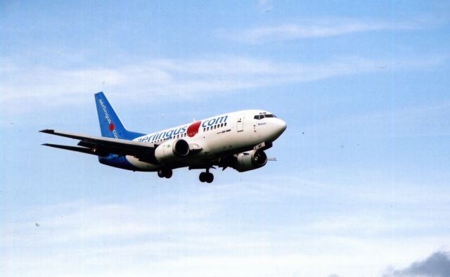 Boeing 737-500 (EI-CDC)