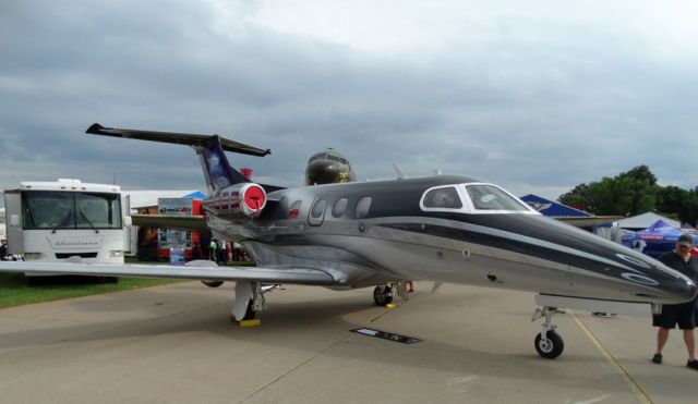 Embraer Phenom 100 (N100FZ)