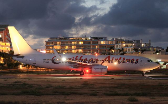 Boeing 737-800 (9Y-JMC) - Caribbean Airlines about to depart St Maarten for Trinidad. 