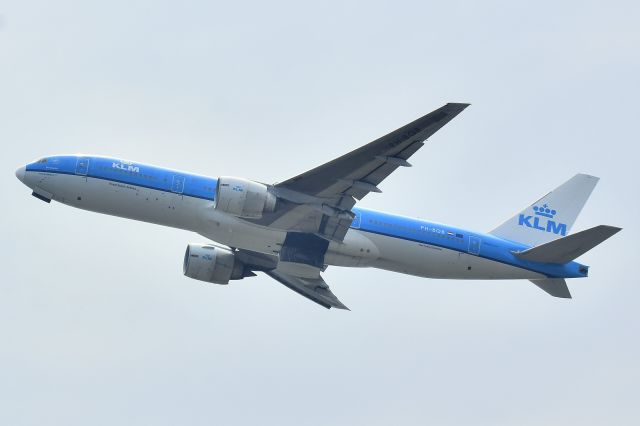 Boeing 777-200 (PH-BQB)