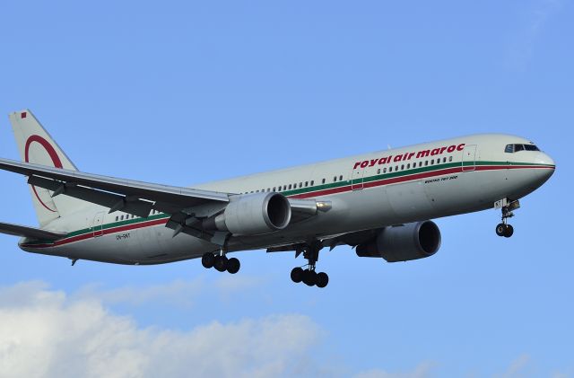BOEING 767-300 (CN-RNT)
