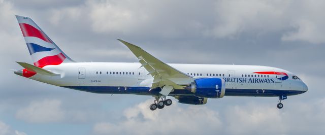 Boeing 787-8 (G-ZBJH)