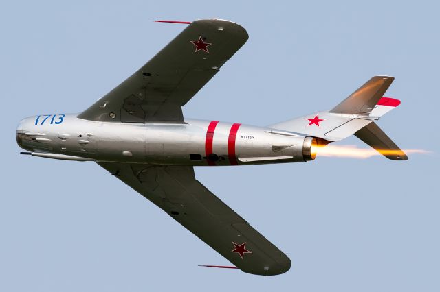 MIKOYAN MiG-17 (N1713P) - The iconic twinkling afterburner of the MiG-17.