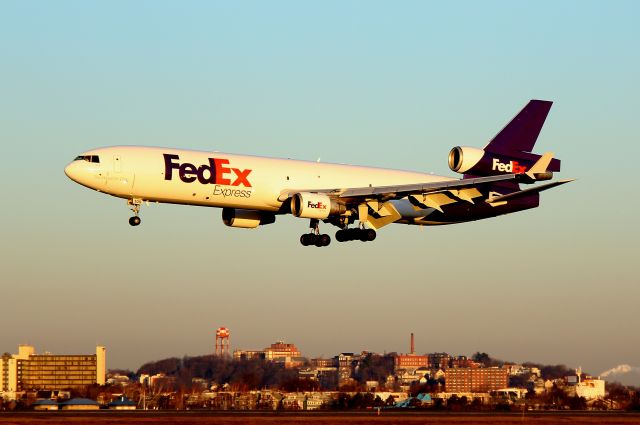 Boeing MD-11 (N620FE) - FDX 1710 from Indianapolis arriving on 22L