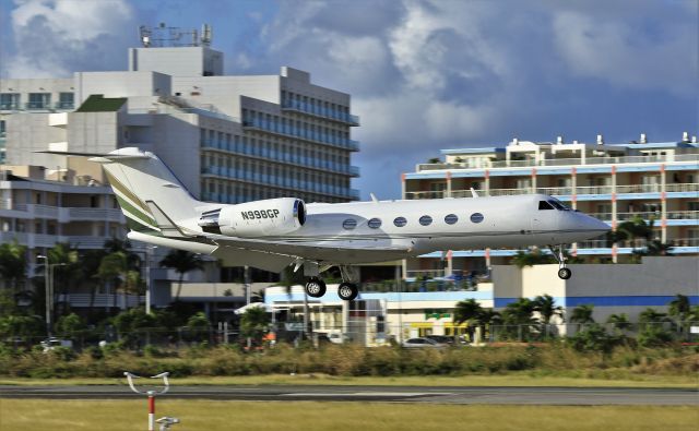 Gulfstream Aerospace Gulfstream IV (N998GP)