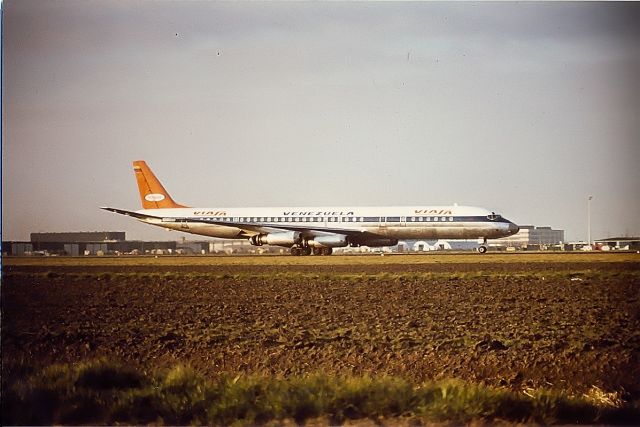 McDonnell Douglas DC-8-60 — - Viasa DC8-6 archief jaren 80