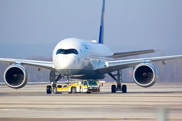 Airbus A350-900 (D-AIXA)