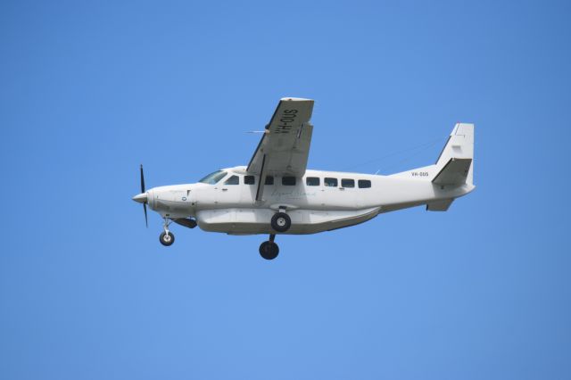 Cessna Caravan (VH-OUS) - Cessna 208 departs YBCS