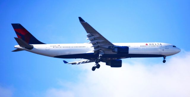Airbus A330-300 — - AMS  11-14-2023