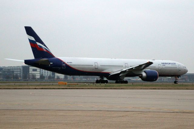 BOEING 777-300ER (VQ-BFN) - Taxiing to Stand 243 on 15-Jan-22 operating flight AFL2582 from UUEE.