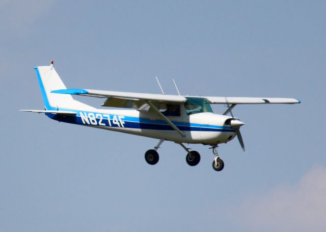 Cessna Commuter (N8274F) - At Downtown Shreveport. 1966 Cessna 150F 