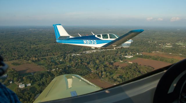 Beechcraft Bonanza (33) (N913Q)