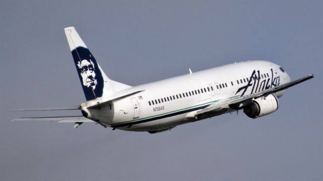 BOEING 737-400 (N788AS) - N788AS Alaska Airlines Boeing 737-400 - cn 28885 / ln 2891br /First Flight * May 1997br /Age 18 Yearsbr /2015-04-29  San Jose (SJC)  08:02 - Diverted to SEA