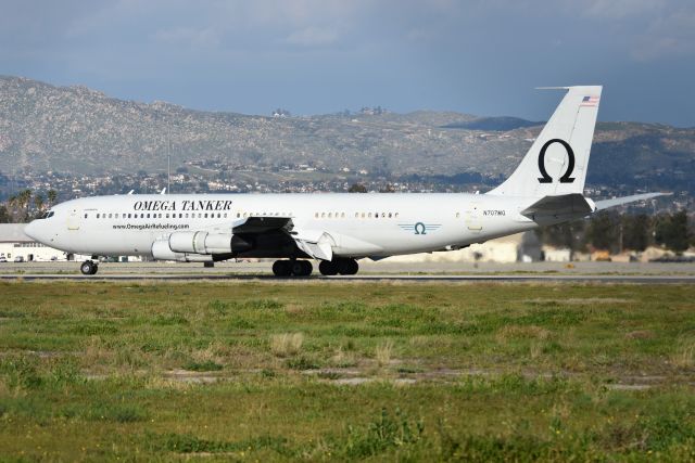 Boeing 707-100 (N707MQ) - 02-05-23