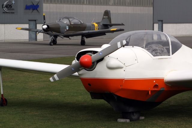 VICKERS-SLINGSBY T-61 Venture (OO-MLV)