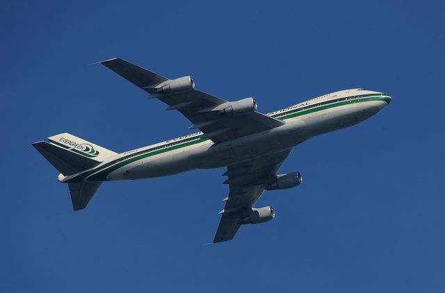 Boeing 747-200 (N489EV)