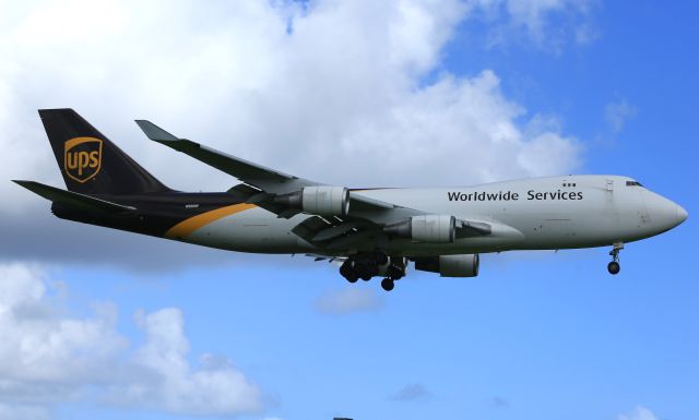 Boeing 747-400 (N580UP)