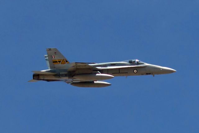 McDonnell Douglas FA-18 Hornet (A2132) - McDonnell FA-18A. RAAF A21-32 ARDU marking Pearce 30/11/16.