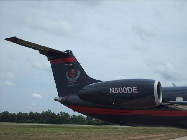 Embraer ERJ-145 (N500DE)