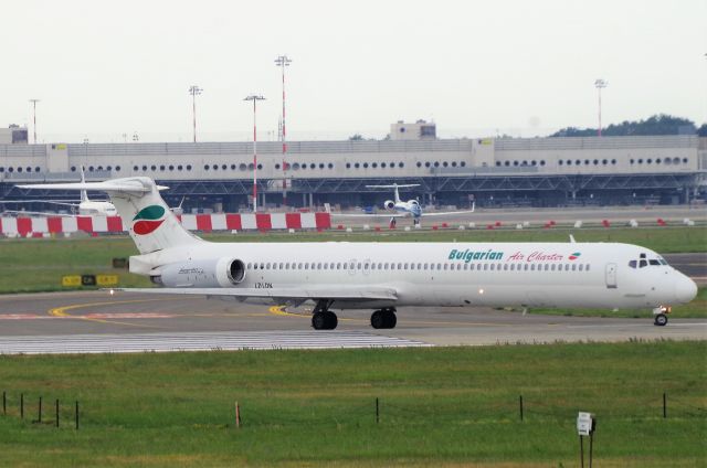 McDonnell Douglas MD-82 (LZ-LDN)