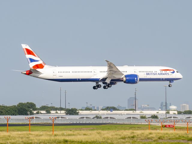 BOEING 787-10 Dreamliner (G-ZBLA) - 7/4/2020 British Airways first 787-10 completing its first operational flight BAW193 LHR - DFW cargo flight.