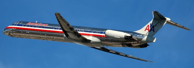 McDonnell Douglas MD-80 (N488AA) - Departure off of 30L, AA # 2232 to KDFW  11-21-2015